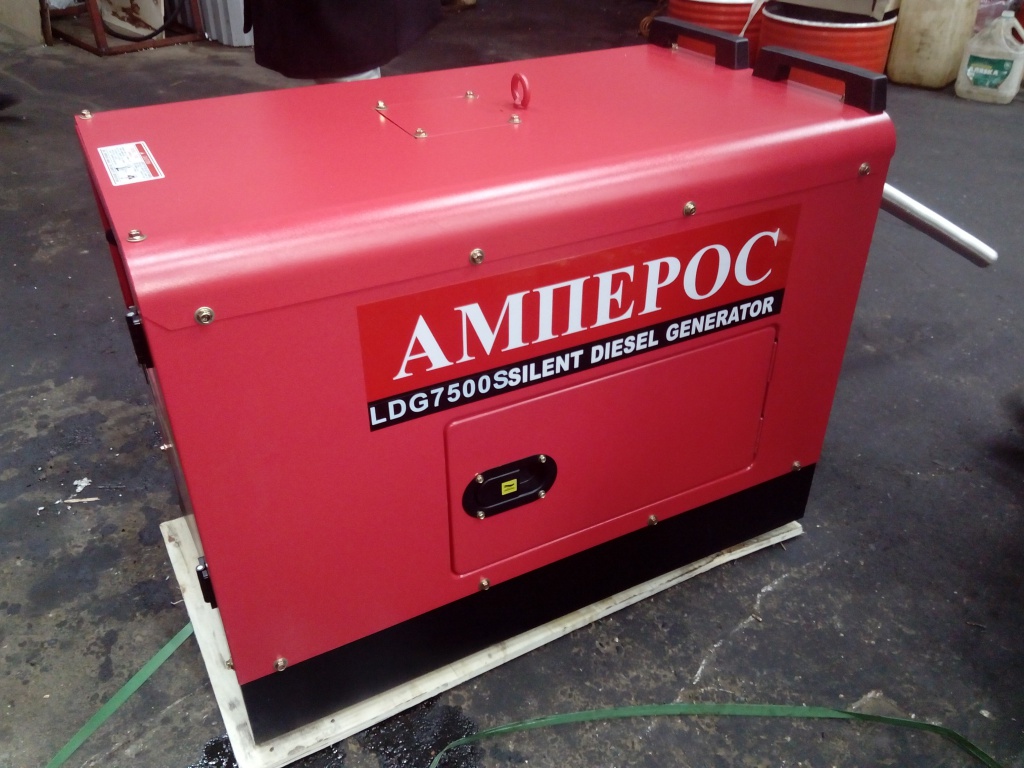Дизельный генератор AMPEROS LDG 7500S в кожухе
