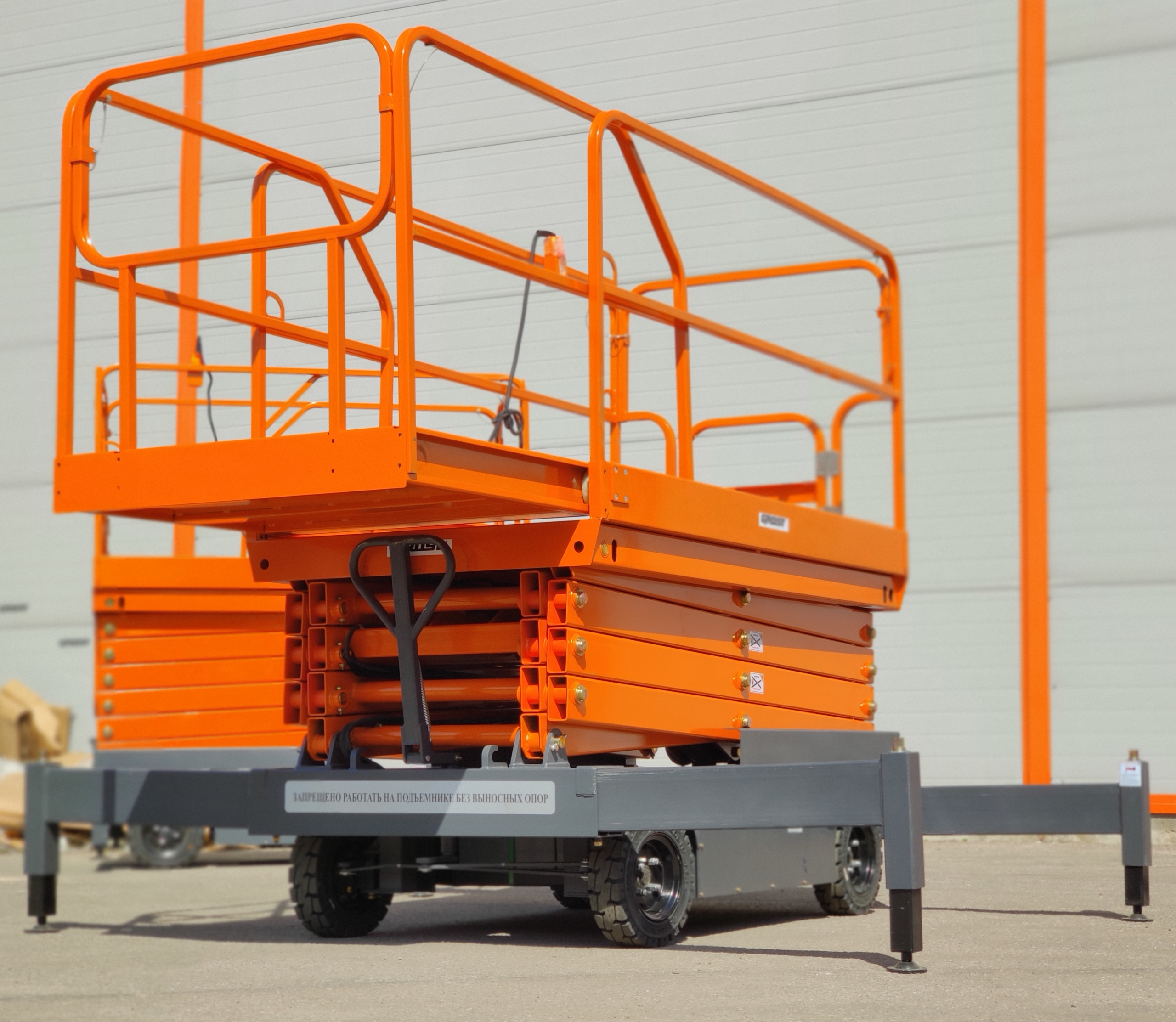 Ножничный подъёмник GROST Tower 500-7 DC (9м)